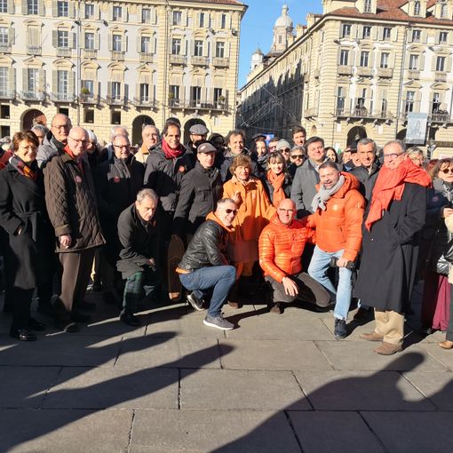Tutto il mondo economico piemontese in piazza a Torino per ribadire il Sì alla Tav (VIDEO)