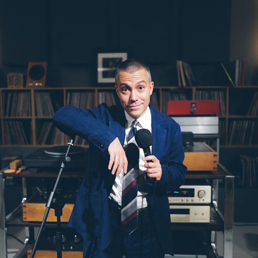 Torino Comedy Lounge, lo show di Saverio Raimondo al Cubo Teatro