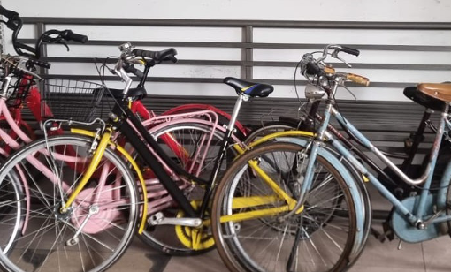 Denunciato ladro &quot;collezionista&quot; di biciclette: l'uomo circolava anche con un'auto senza copertura assicurativa