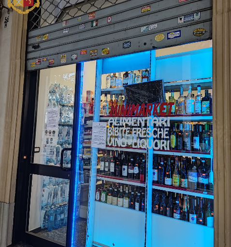 Via Sacchi, arrestato un pusher e chiuso un minimarket per cinque giorni