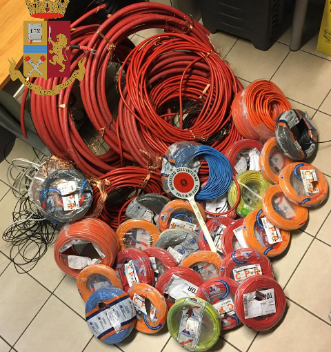 Furti di rame, si impossessa di circa 200 kg di materiale: arrestato