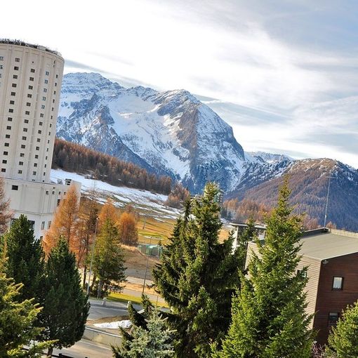 Vento fortissimo, raffiche a 132 all'ora sopra Sestriere