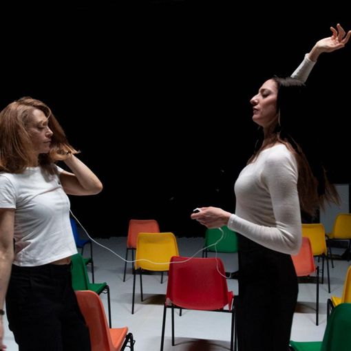 Il drammatico “Sorelle” di Pascal Rambert torna in scena al Teatro Astra