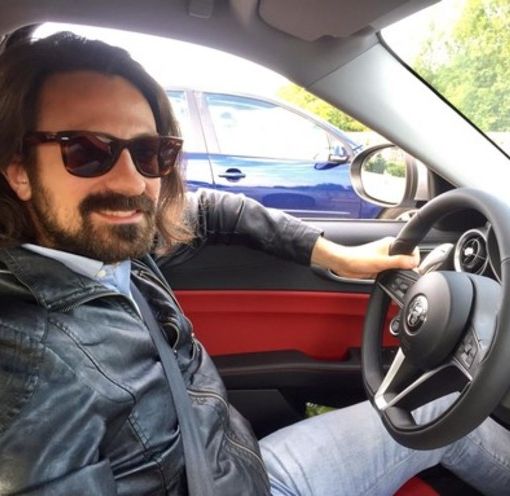 Alla scoperta della Model Y Tesla con Stefano Mormile