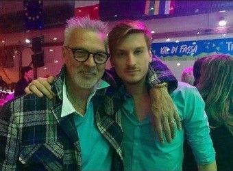 Tacconi abbracciato al figlio Andrea