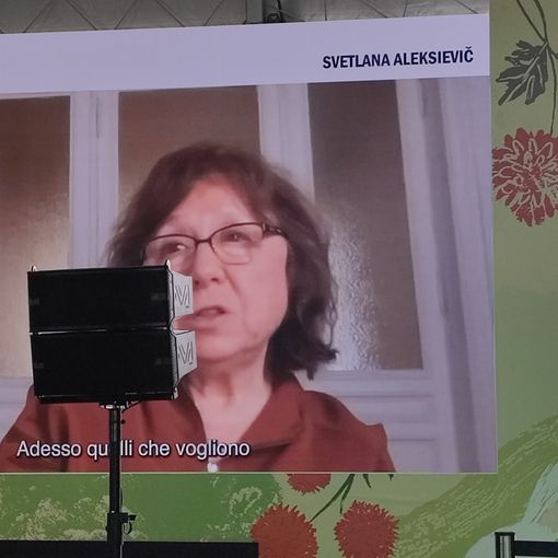 Il premio Nobel Svetlana Aleksievič al Salone del Libro sulla nuova Russia: &quot;Non conosco più questo popolo&quot;