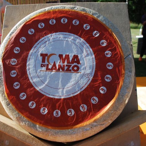 A Usseglio la Mostra regionale della Toma di Lanzo e dei formaggi d'alpeggio