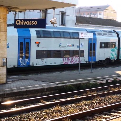 Linea SFM2 Pinerolo-Chivasso: entro fine 2017 ammodernamento impianti tecnologici, ipotesi soppressione passaggi a livello