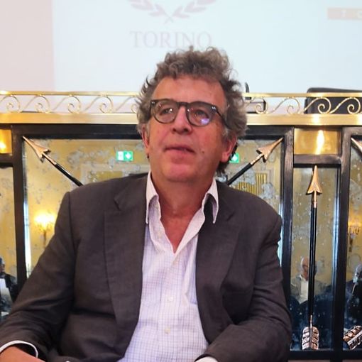 Candidato 'Futura Torino', tuffo nel Po &quot;per l'acqua pulita&quot;