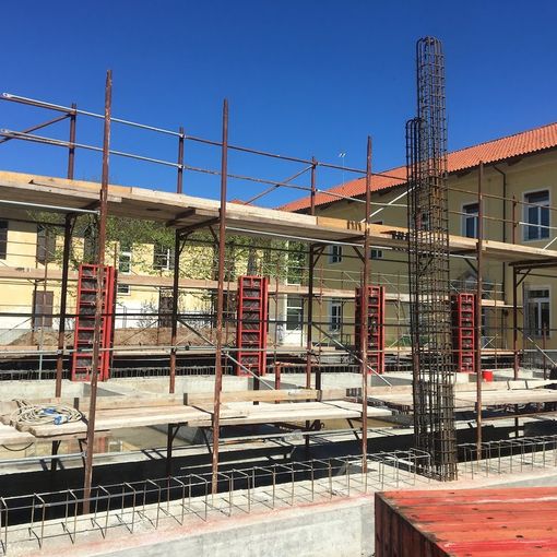 Vigone, parte il cantiere per la nuova ala della scuola: sarà antisismica e certificata Itaca