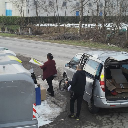 Vigone, fototrappole per inchiodare &quot;i furbetti dell'immondizia&quot;