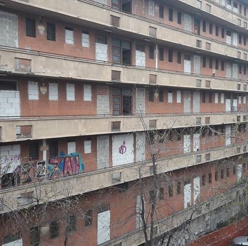 Torino, c'è l'acquirente per i caseggiati di via Fiochetto