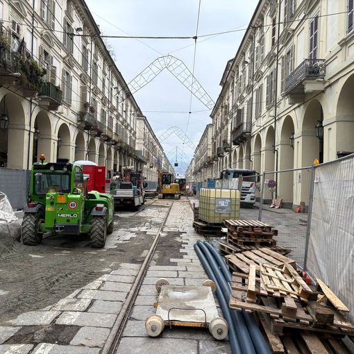 Il cantiere prosegue senza intoppi, con abbattimento delle barriere architettoniche lungo i principali incroci