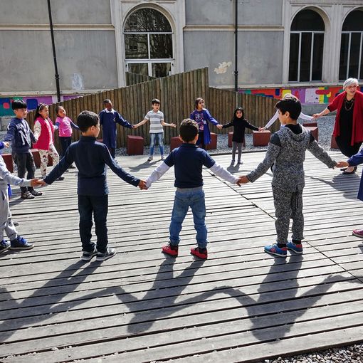 Una favola di attese nella multiculturale Porta Palazzo: &quot;Sono i bambini a insegnarci come tornare umani&quot;