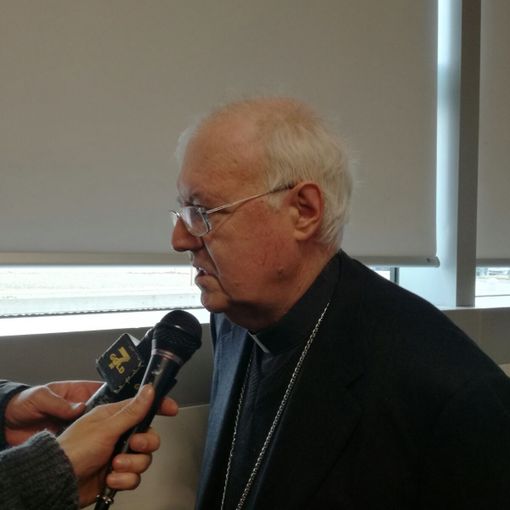 Scuse delegato vescovo a coppia gay, Monsignor Nosiglia: &quot;Nessuna dichiarazione da fare. Risponderemo poi&quot;