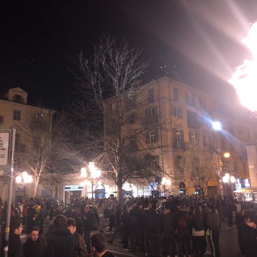 A Torino flash mob per la movida &quot;responsabile&quot;: &quot;Stiamo riconquistando i nostri spazi, non torniamo indietro&quot;