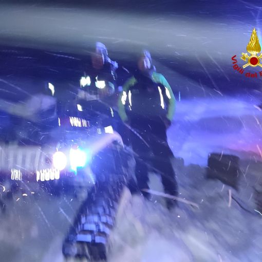 Sestriere, coppia di escursionisti bloccati da freddo e stanchezza sul monte Motta