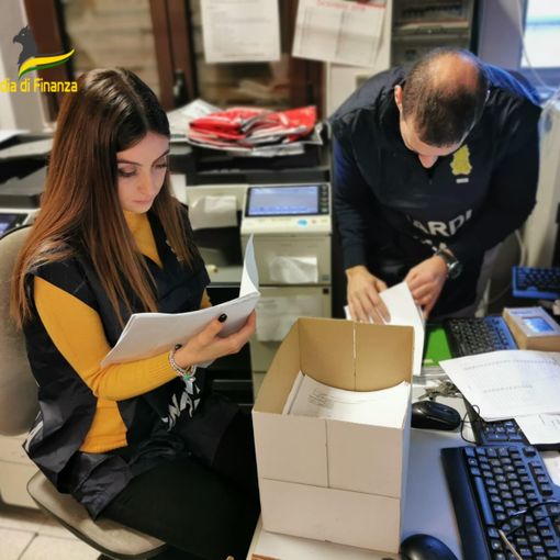 La scommessa dell'agenzia era di sfuggire al Fisco, ma l'ultimo azzardo fallisce: sequestrati 2 milioni a un bookmaker maltese