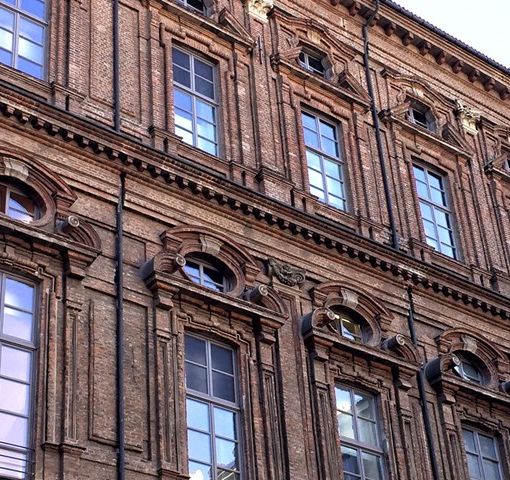 Giurarsi amore davanti al mappamondo: a Torino si può. All'Accademia delle Scienze