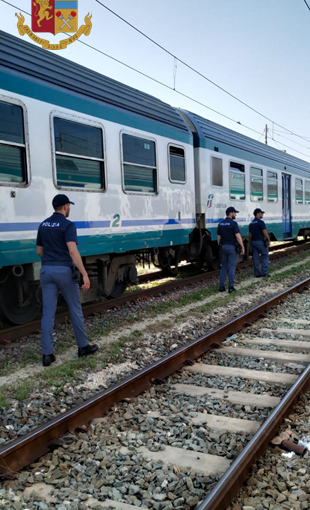 Avigliana, nomadi fermate dalla Polizia a bordo treno sprovviste di biglietto