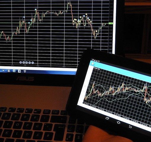 Alibaba non si ferma di fronte alla crisi: crescita per il settore e-commerce