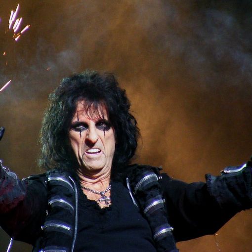 Il re dello shock rock atterra a Torino: stasera Alice Cooper al Pala Alpitour
