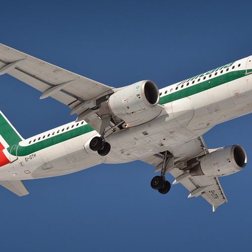 Viaggiare in aereo è comodo e piacevole, ma dove parcheggiare l'auto all'Aeroporto Caselle di Torino?