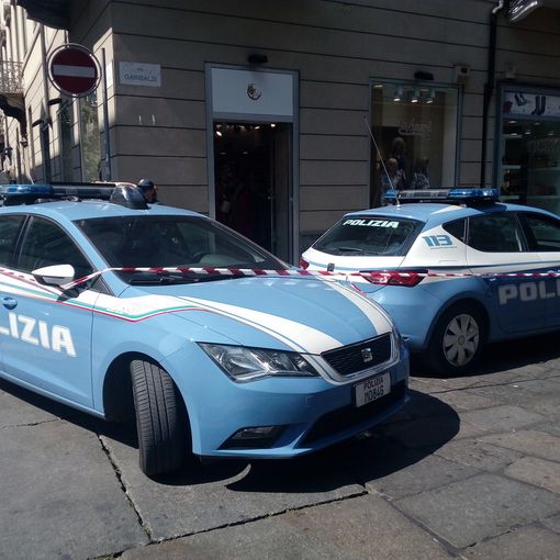 Torino, allarme bomba per uno zainetto abbandonato in via Garibaldi