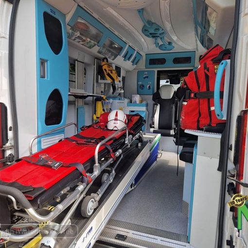Immagine di repertorio dell'interno di un'ambulanza