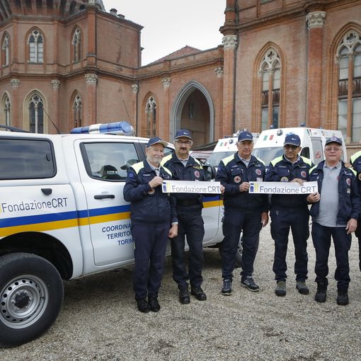 Coronavirus, da Fondazione CRT 20 ambulanze e mezzi per la Protezione Civile nel torinese