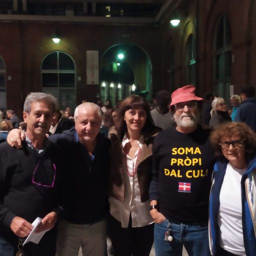 Gli amici del Caffè Basaglia si sono dati appuntamento al Cortile del Maglio