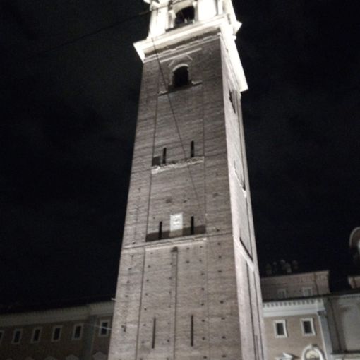 Una sorprendente novità a fianco del Duomo di Torino: l’AperiTorre