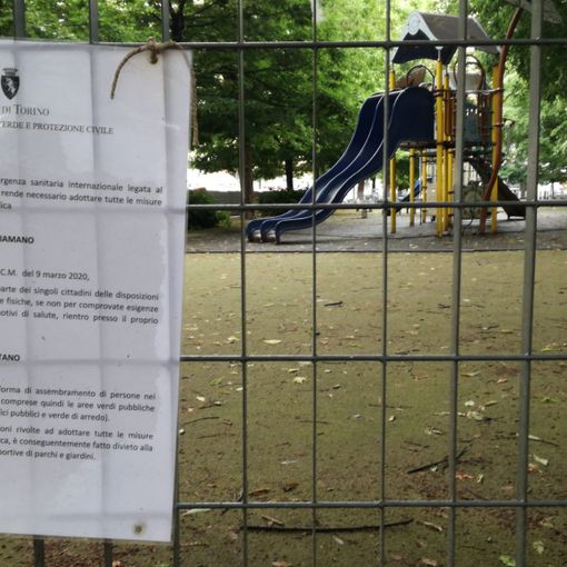 Aree gioco, tra sanificazione e sorveglianza a Torino dubbi sulla riapertura entro mercoledì