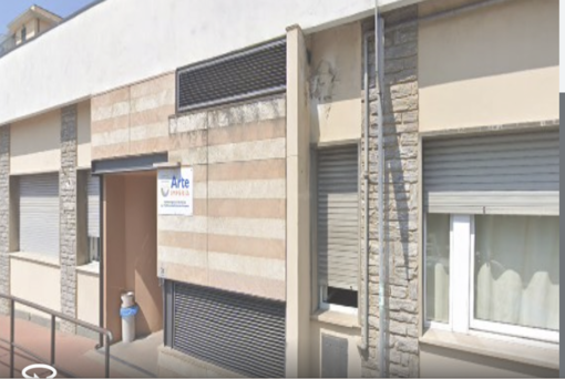 Opportunità Immobiliare a Imperia: uffici in vendita all’asta con prezzo di realizzo