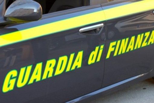 La Guardia di Finanza assume 10 persone
