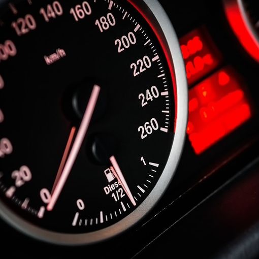 Auto e assicurazione, il ruolo determinante dell'attestato di rischio