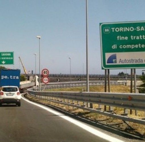 Tragedia sfiorata, 81enne viaggia in contromano sulla tangenziale nord di Torino