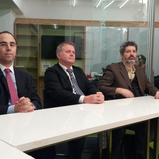 Backstage, il segretario del sindacato di Polizia Siulp: “I rimpatri? Come svuotare il mare con un cucchiaino”