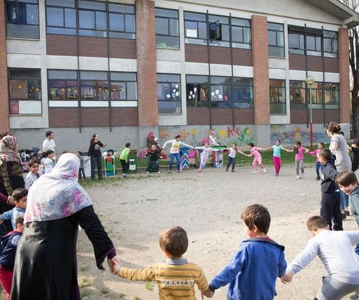 Raccolta per i bambini della scuola Sabin e il loro progetto per un nuovo cortile e didattica all'aperto