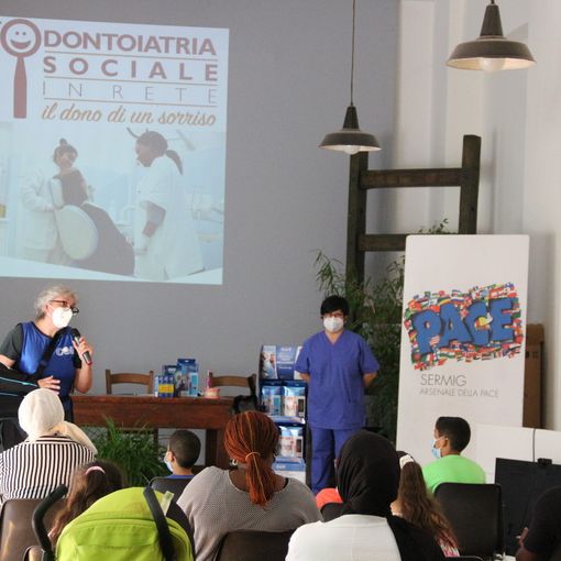 lezione igiene orale