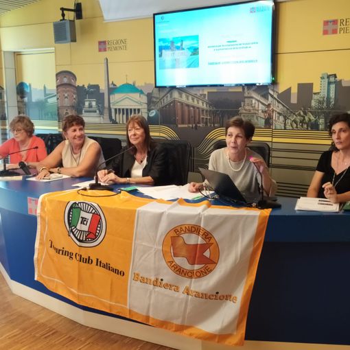 Riparte la caccia alle “Bandiere arancioni” piemontesi