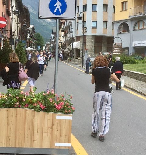Bardonecchia, cambia la viabilità e cresce la sicurezza: via Medail diventa pedonale