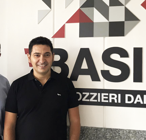 La carrozzeria Basile inaugura la nuova sede, sabato un grande evento: “Seguiteci e poi venite a trovarci” [VIDEO]
