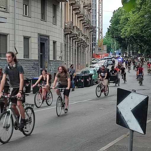persone in bicicletta