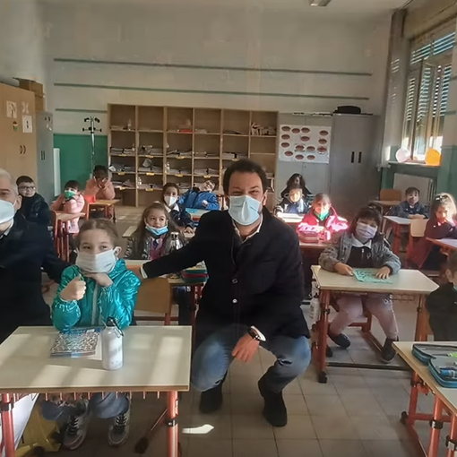 bimba ucraina a scuola moncalieri
