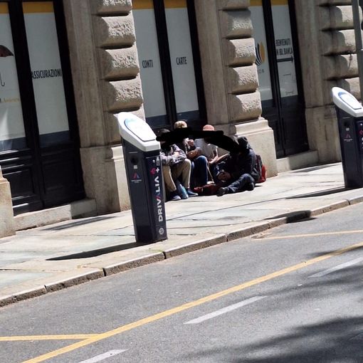 La denuncia del vicecapogruppo di Torino Bellissima Firrao su bivacchi e parcheggiatori abusiv