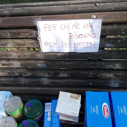 &quot;Chi può metta&quot;, la spesa sospesa approda a Borgo Rossini per aiutare chi è in difficoltà