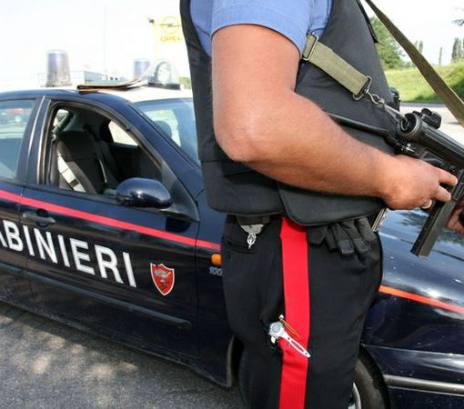 Torino: utilizzavano un furgone come &quot;corriere&quot; per trasportare refurtiva dall'Italia ai paesi dell'Est