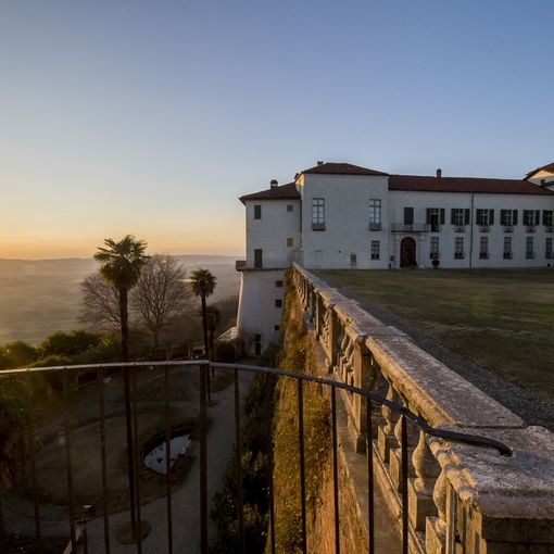 Una immagine suggestiva del Castello di Masino a Caravino