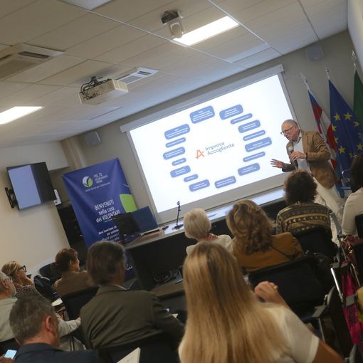 Dare un lavoro a chi ha pagato i conti con la giustizia: nasce il progetto Impresa Accogliente [VIDEO]